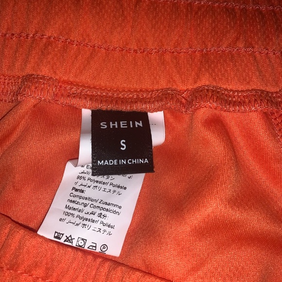 Guys Letter Graphic Tee & Striped Print Shorts Set - Picture 5 of 5